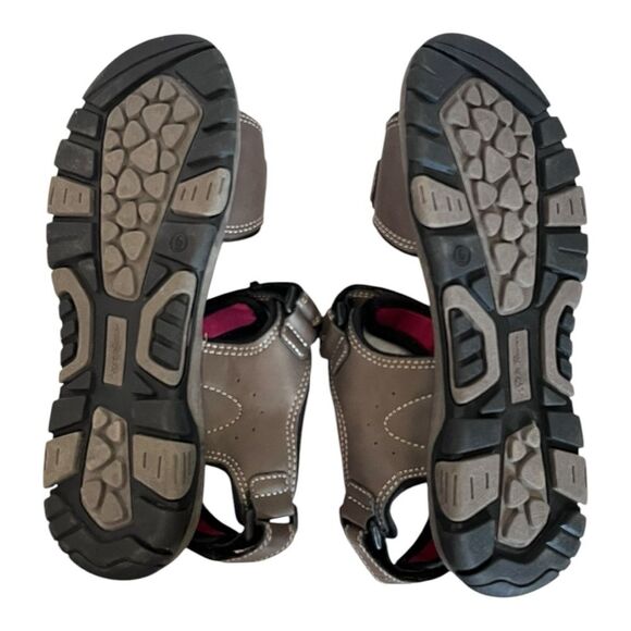 Eddie Bauer | Boys Nugget Brown Hook and Latch Strappy Sandals 6M - Picture 7 of 8